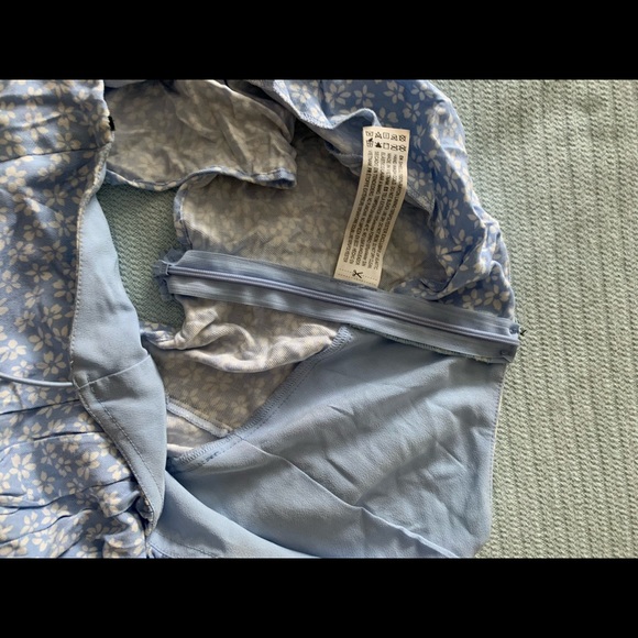 Ditsy daisy print summer cropped tank - Picture 5 of 5